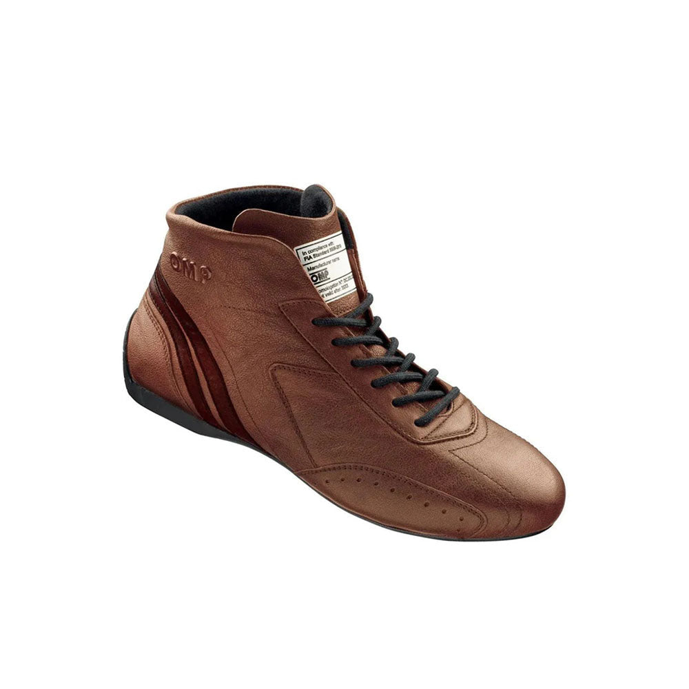 Brown Carrera MY 2021 Vintage Racing shoe with black laces on a white background
