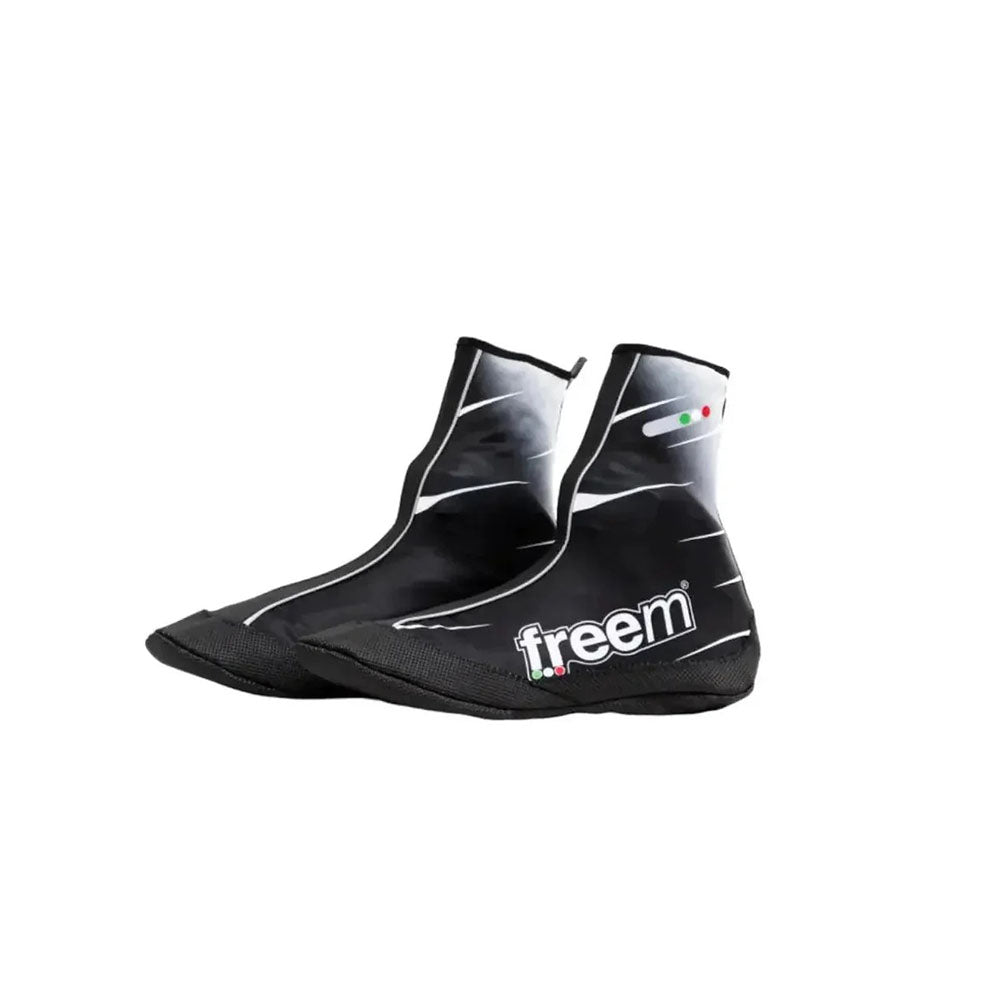 Black and white Freem Yeti shoe covers with 'freem' branding on a white background